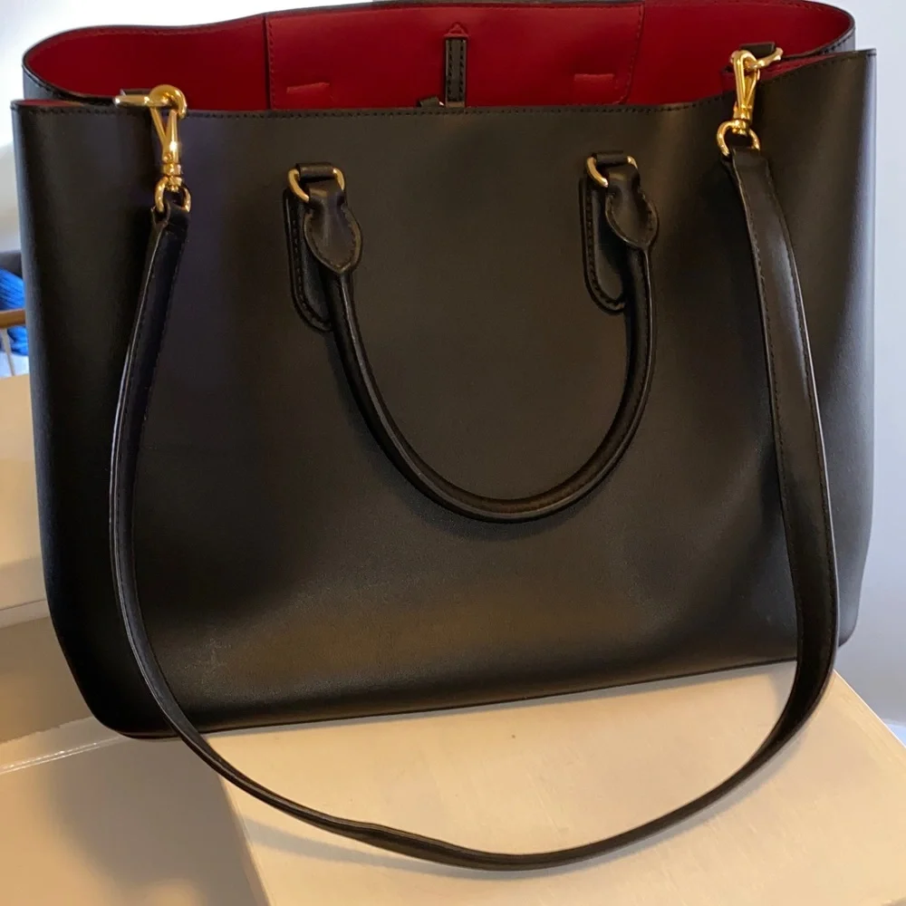 Lauren Ralph Lauren Black and Gold Tote - Picture 7 of 8